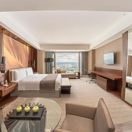 Marco Polo Ortigas Manila Hotel Pasig City Exterior photo