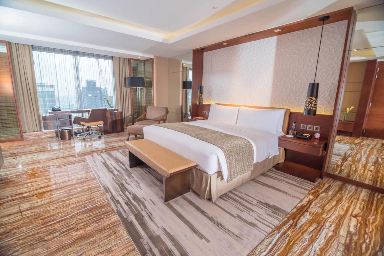 Marco Polo Ortigas Manila Hotel Pasig City Exterior photo
